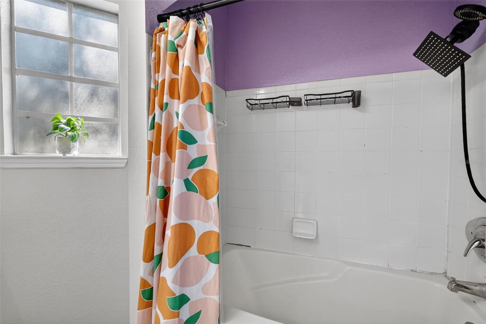 NOTTING HILL A CONDO - Residential