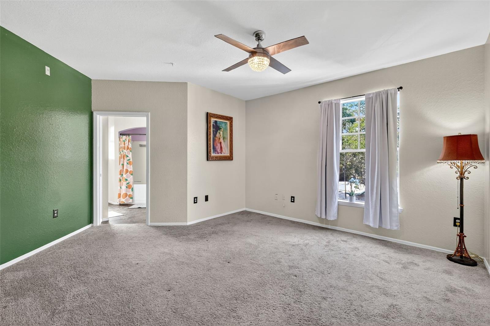 NOTTING HILL A CONDO - Residential