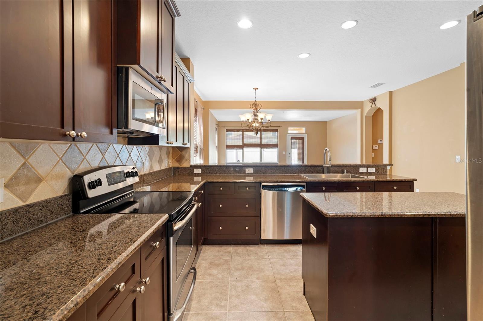 LAKES/WINDERMERE PH 02A - Residential