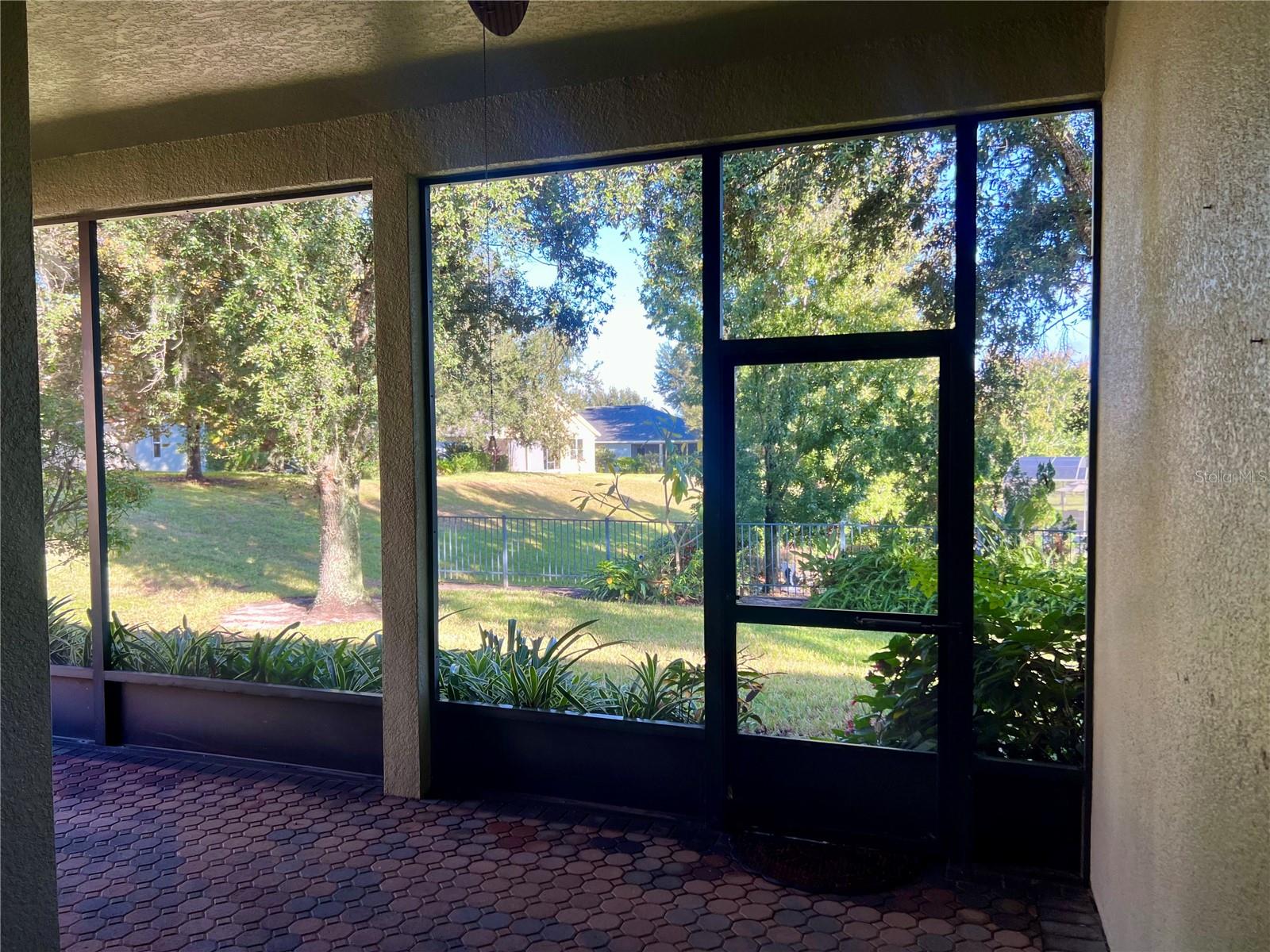 GROVELAND CASCADES GROVELAND PH 02 - Residential