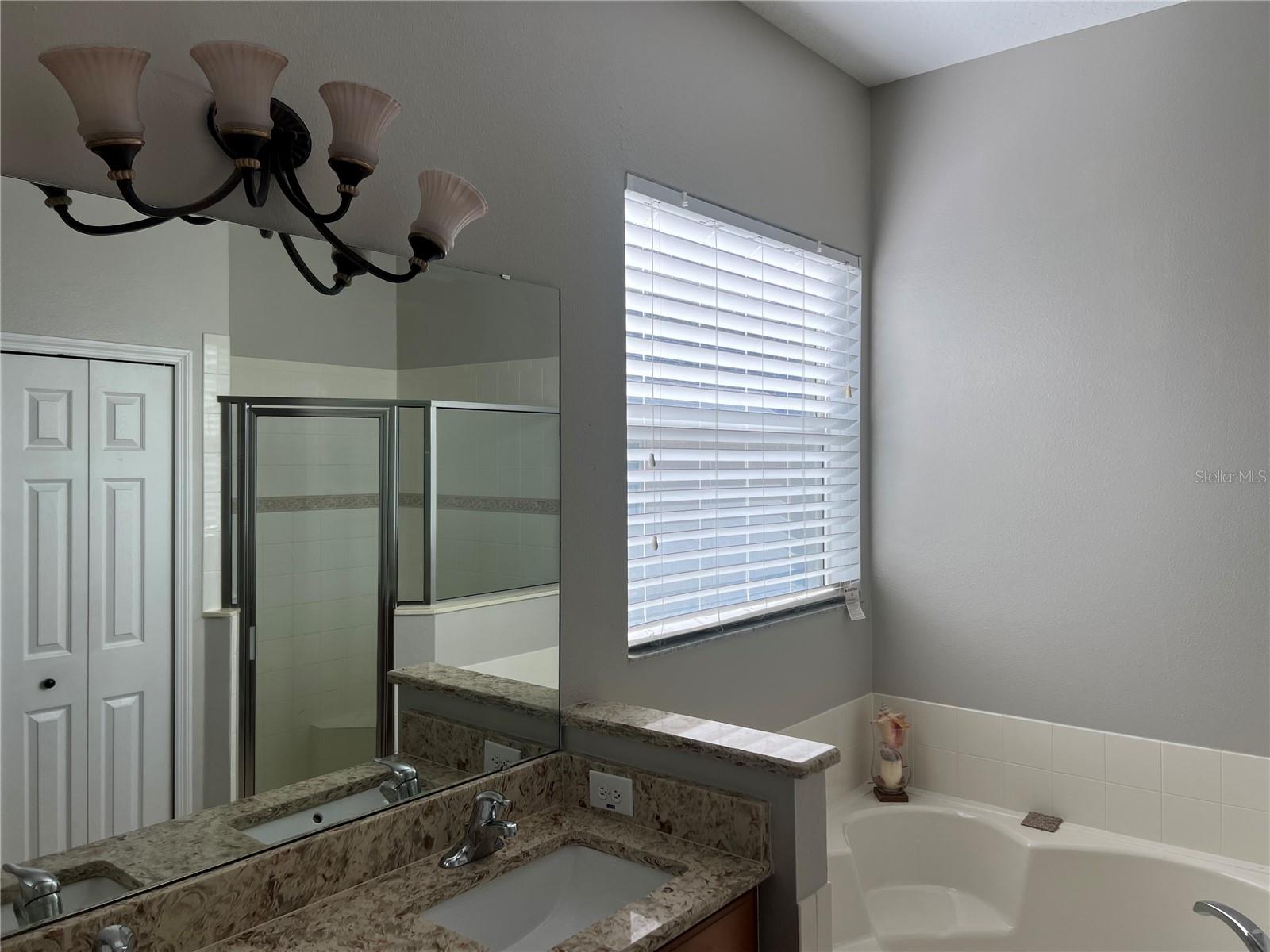 GROVELAND CASCADES GROVELAND PH 02 - Residential