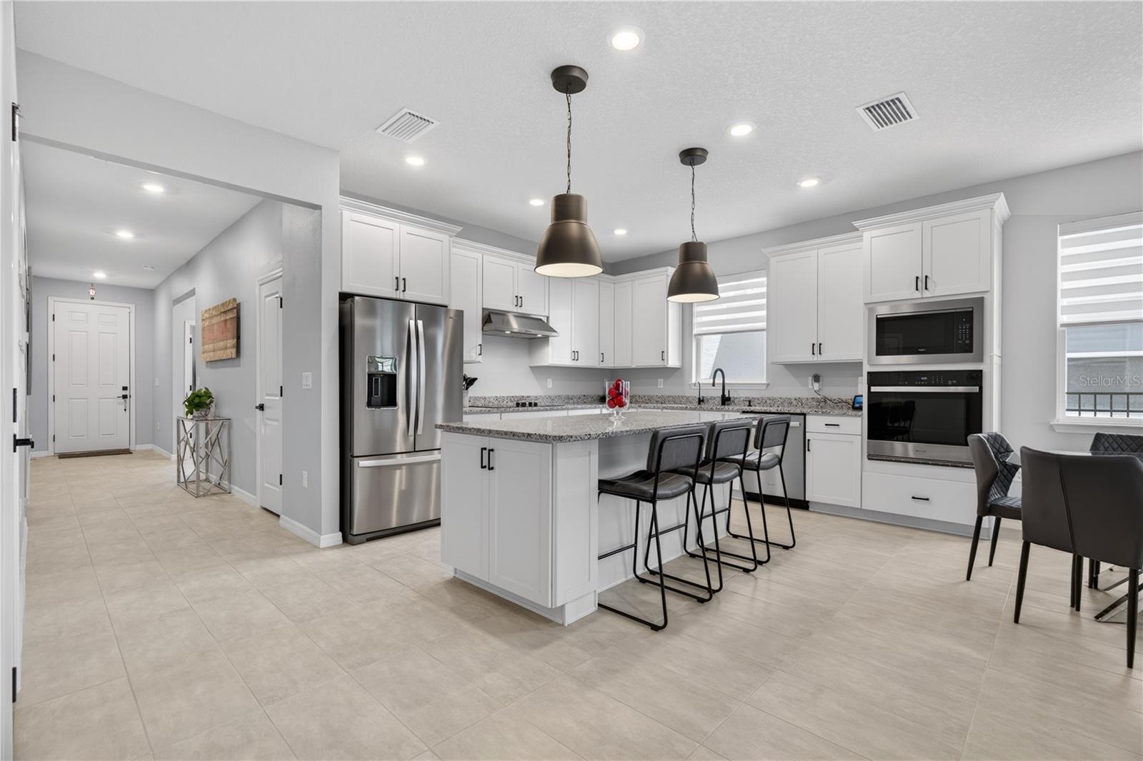 7239 IVY TENDRIL AVENUE