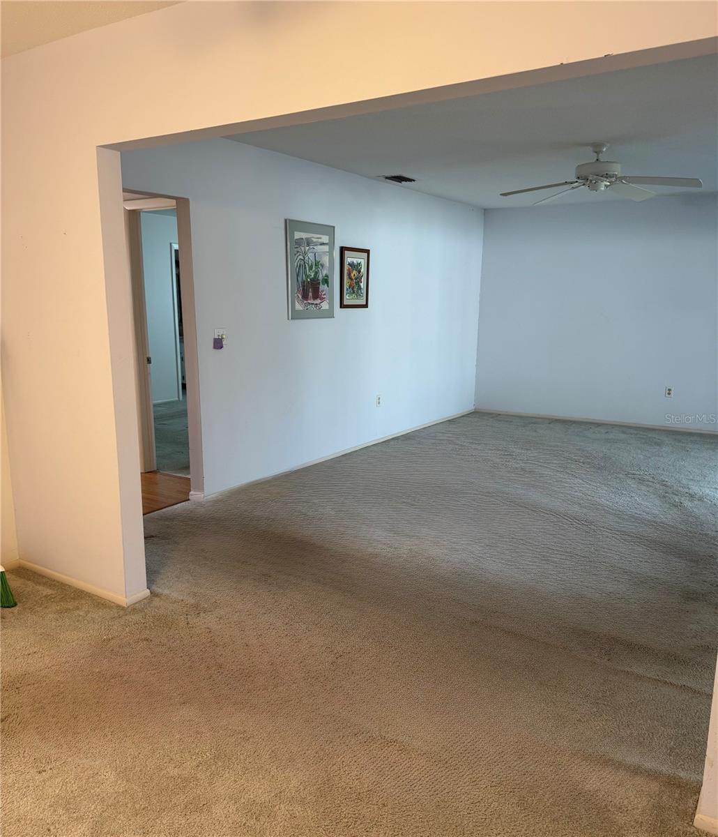 GLEN OAKS RIDGE VILLAS 2 - Residential