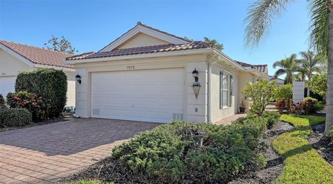 A home in SARASOTA