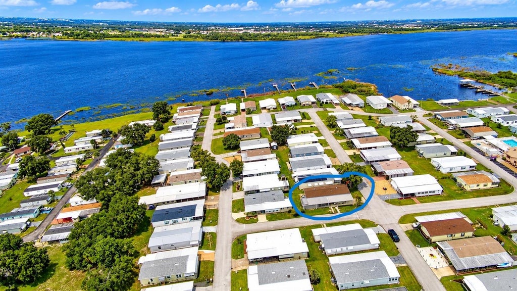 Photo of 6685 NE Briarhill Drive NE, Winter Haven, FL 33881 (MLS # P4940184)
