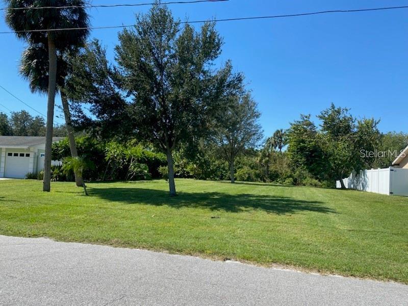 ARMSTRONGS RIVERSIDE ESTATES - Land