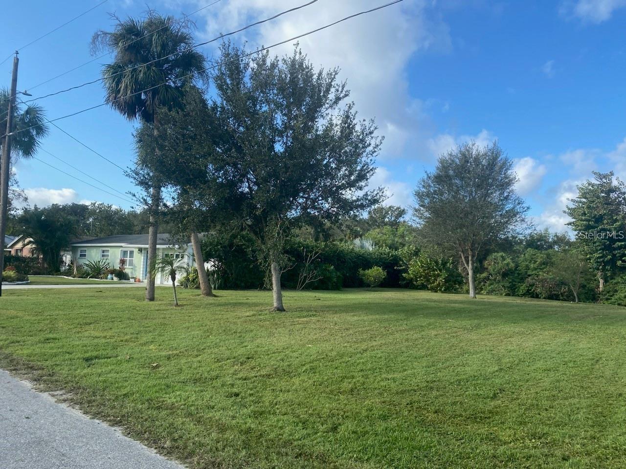 ARMSTRONGS RIVERSIDE ESTATES - Land