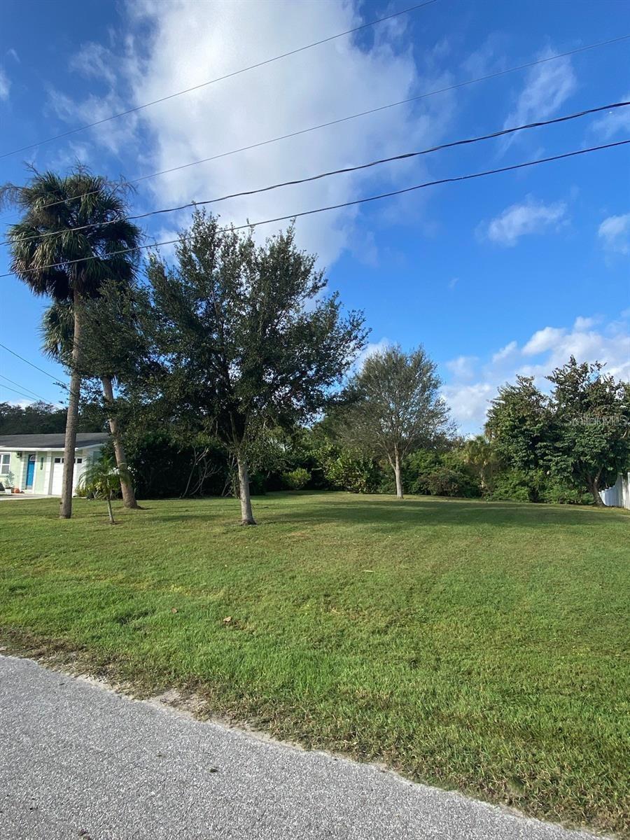 ARMSTRONGS RIVERSIDE ESTATES - Land