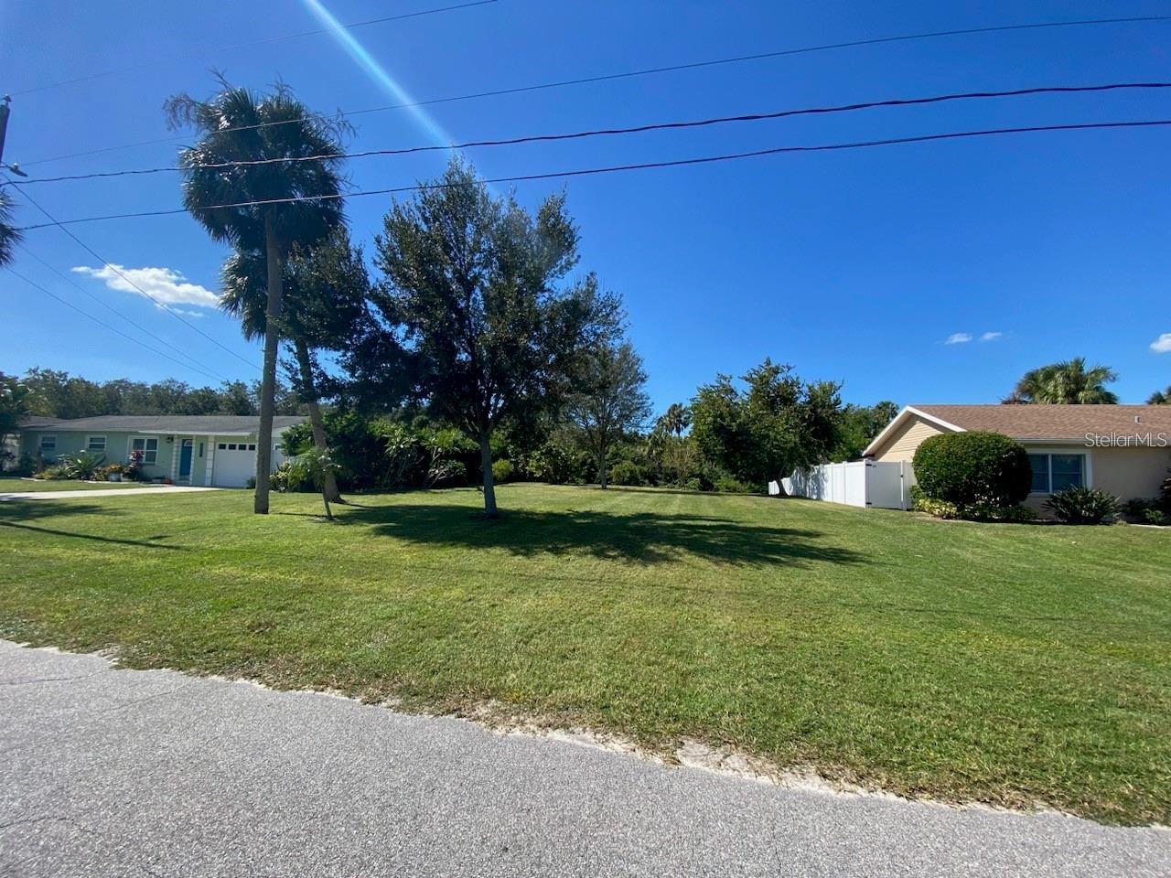 ARMSTRONGS RIVERSIDE ESTATES - Land