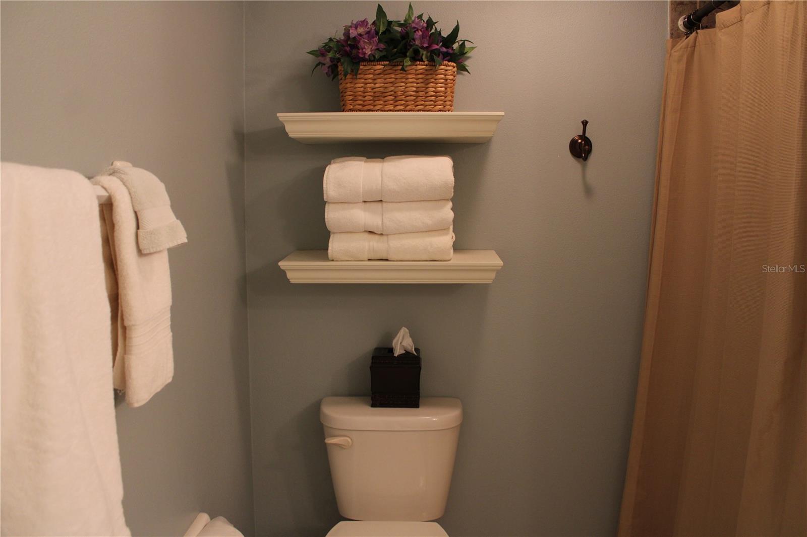 THE ESTUARIES I - Residential Lease