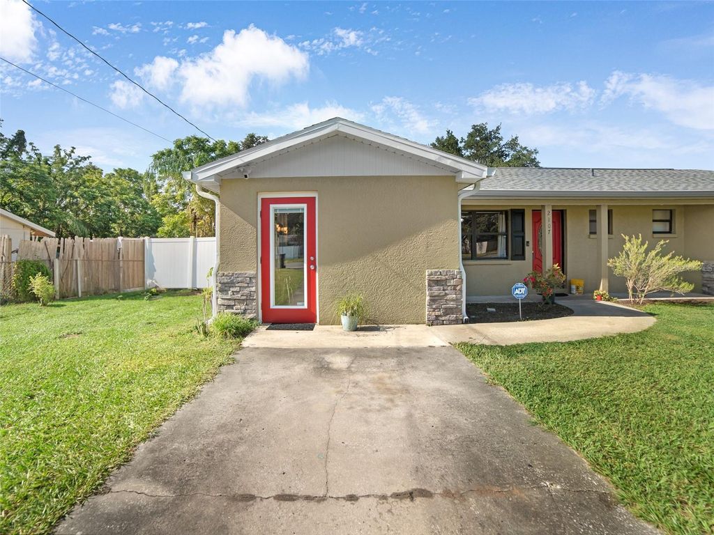 Photo of 2107 E Lumsden Avenue, Valrico, FL 33594 (MLS # TB8405427)