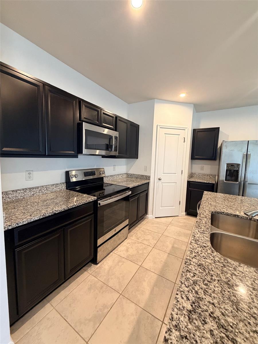 554 EAGLE LANDING BOULEVARD