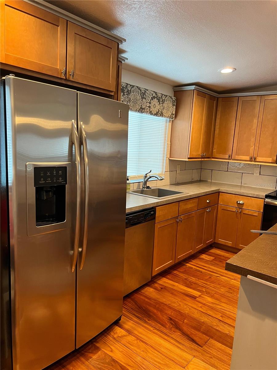 COUNTRYSIDE - Residential