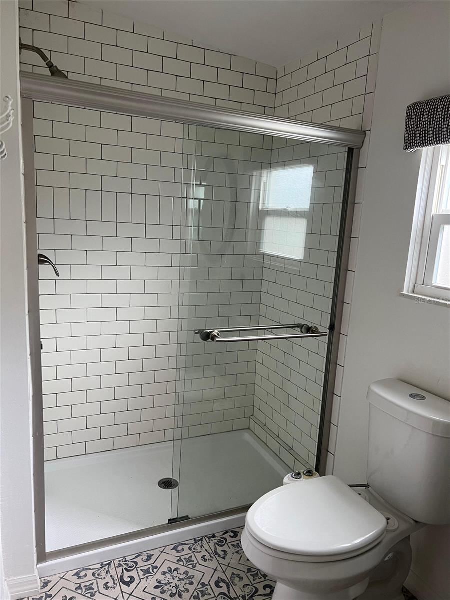 COUNTRYSIDE - Residential