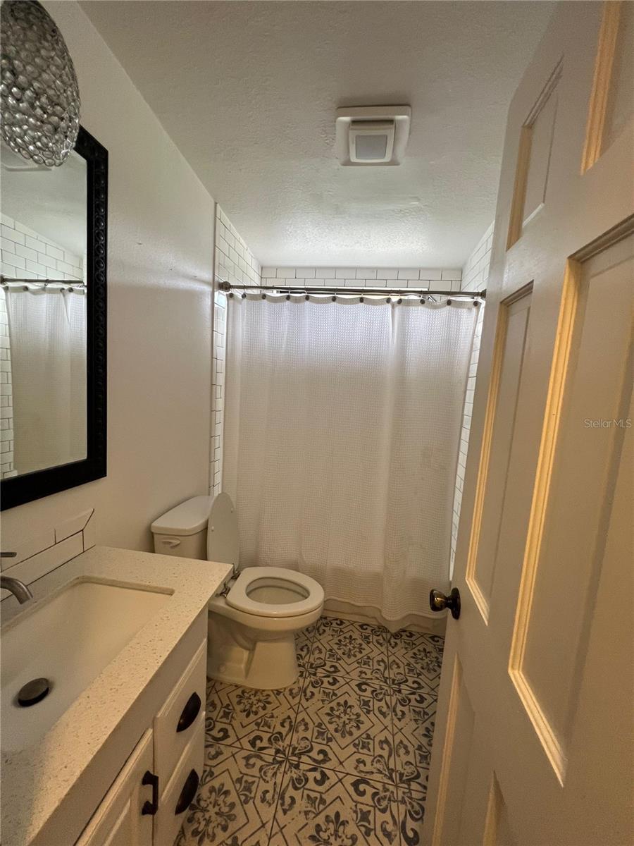 COUNTRYSIDE - Residential