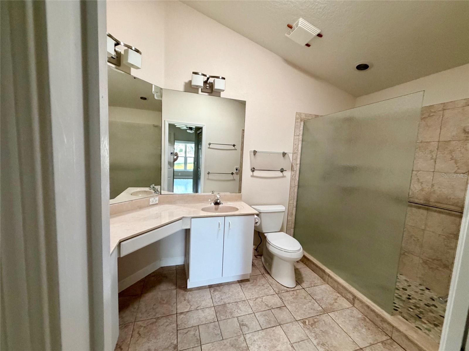 WELLINGTON AT SEVEN HILLS PH 3 - Residential