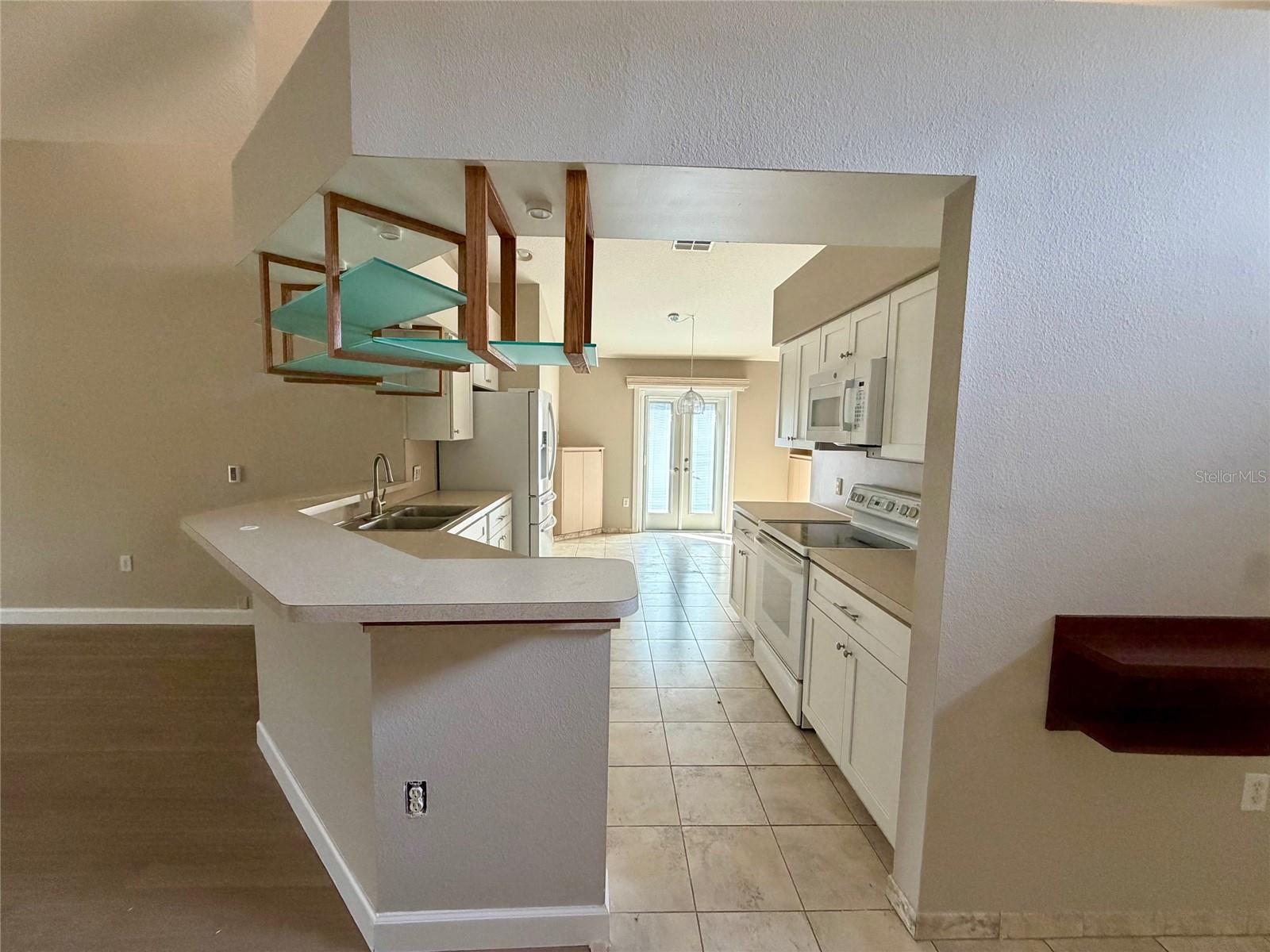 WELLINGTON AT SEVEN HILLS PH 3 - Residential