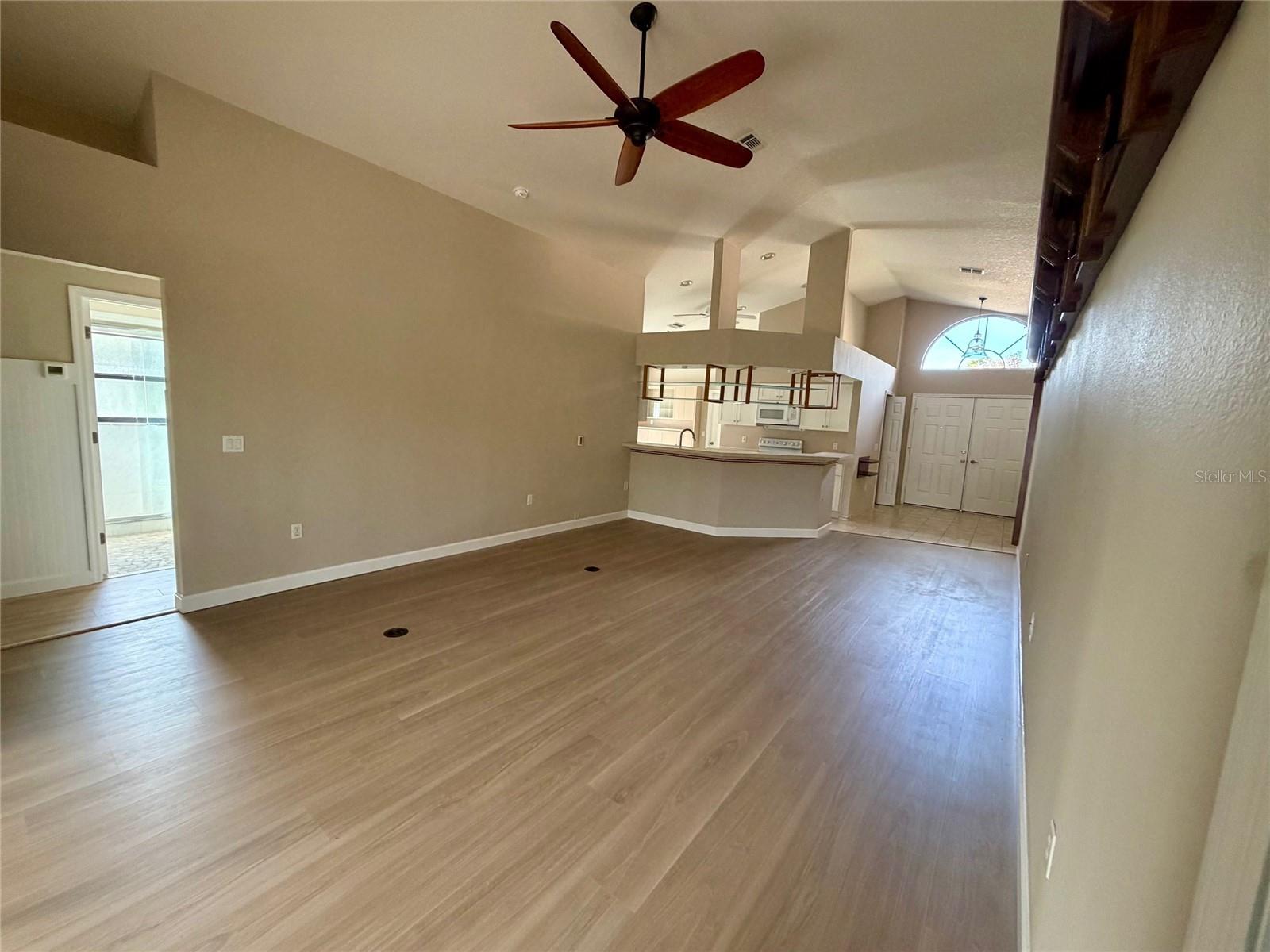 WELLINGTON AT SEVEN HILLS PH 3 - Residential