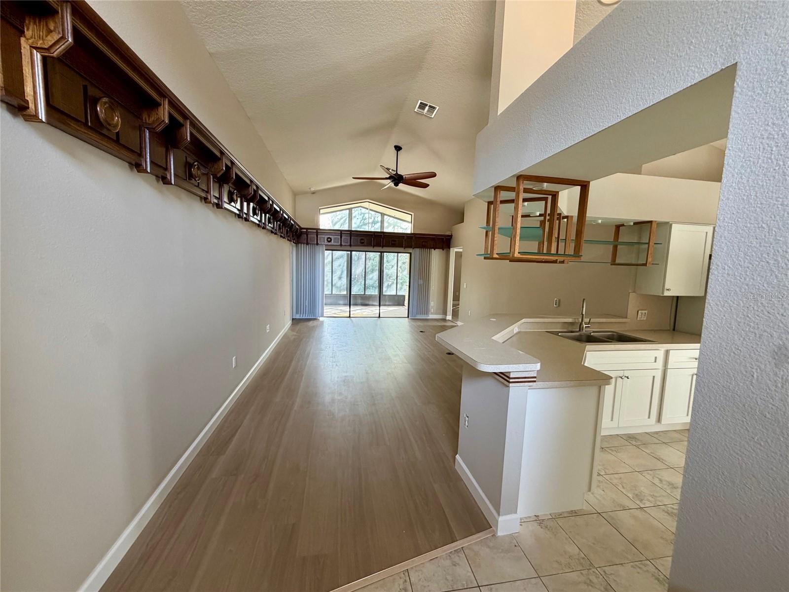 WELLINGTON AT SEVEN HILLS PH 3 - Residential