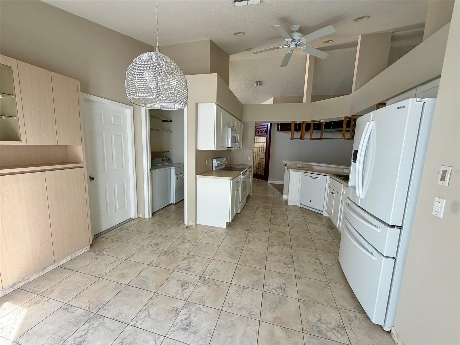 WELLINGTON AT SEVEN HILLS PH 3 - Residential