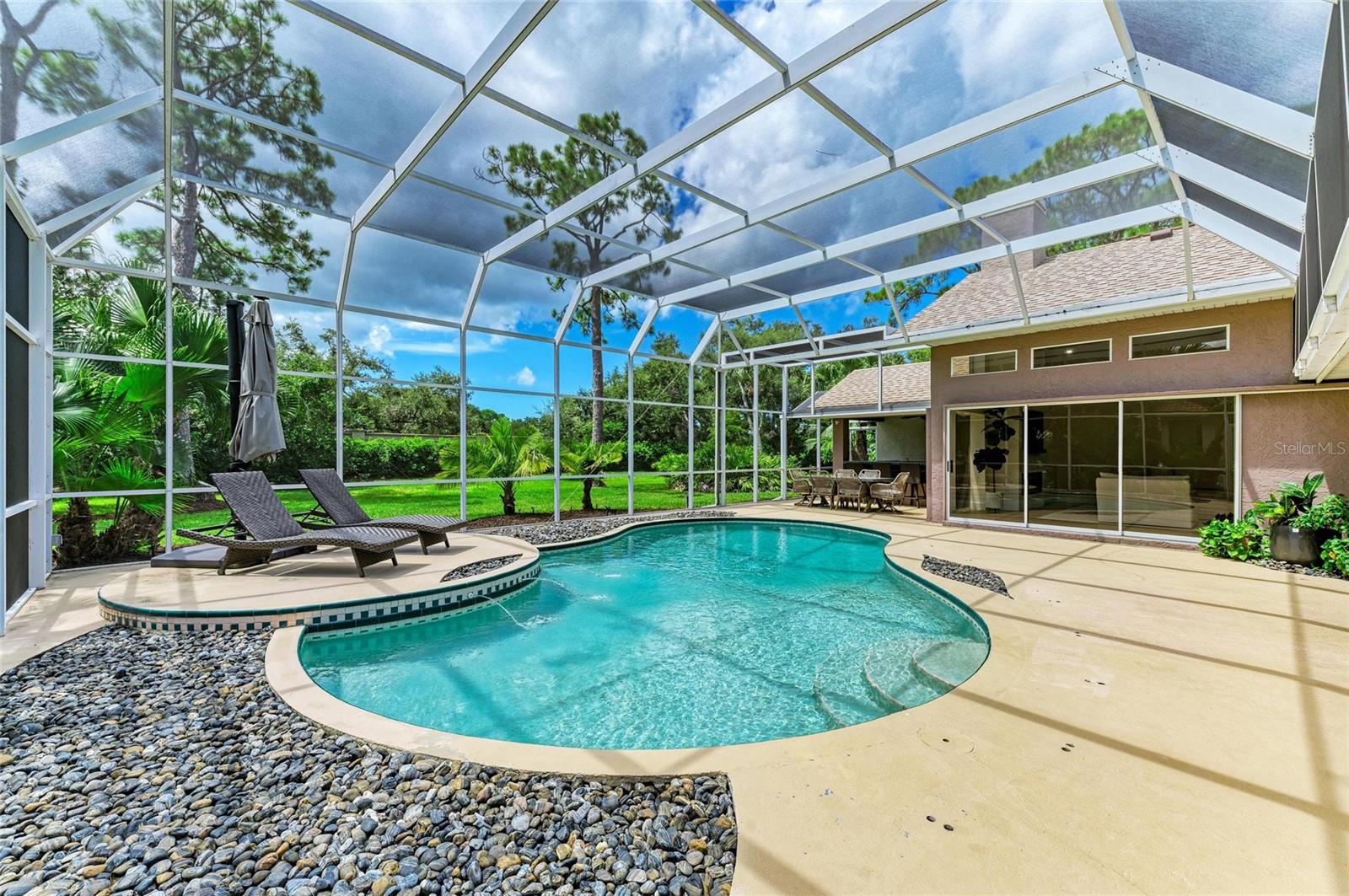 8400 WOODBRIAR DRIVE