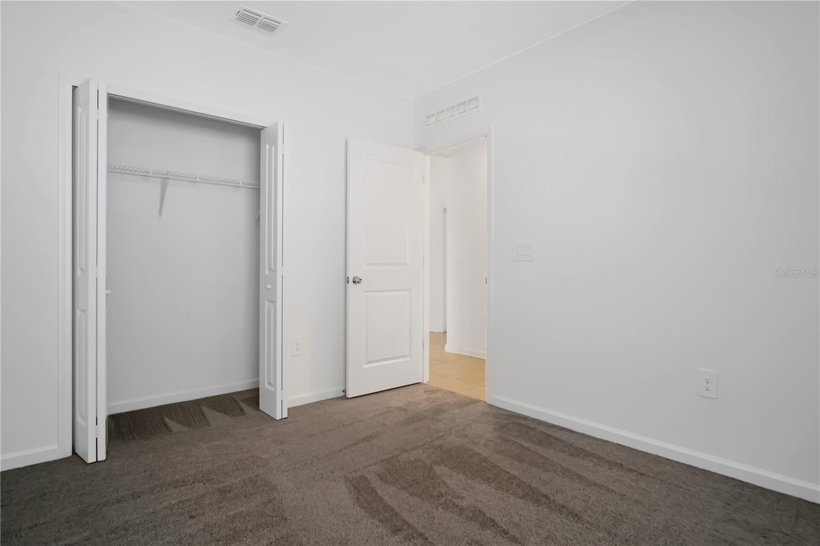 LAWSON DUNES SUB - Residential Lease