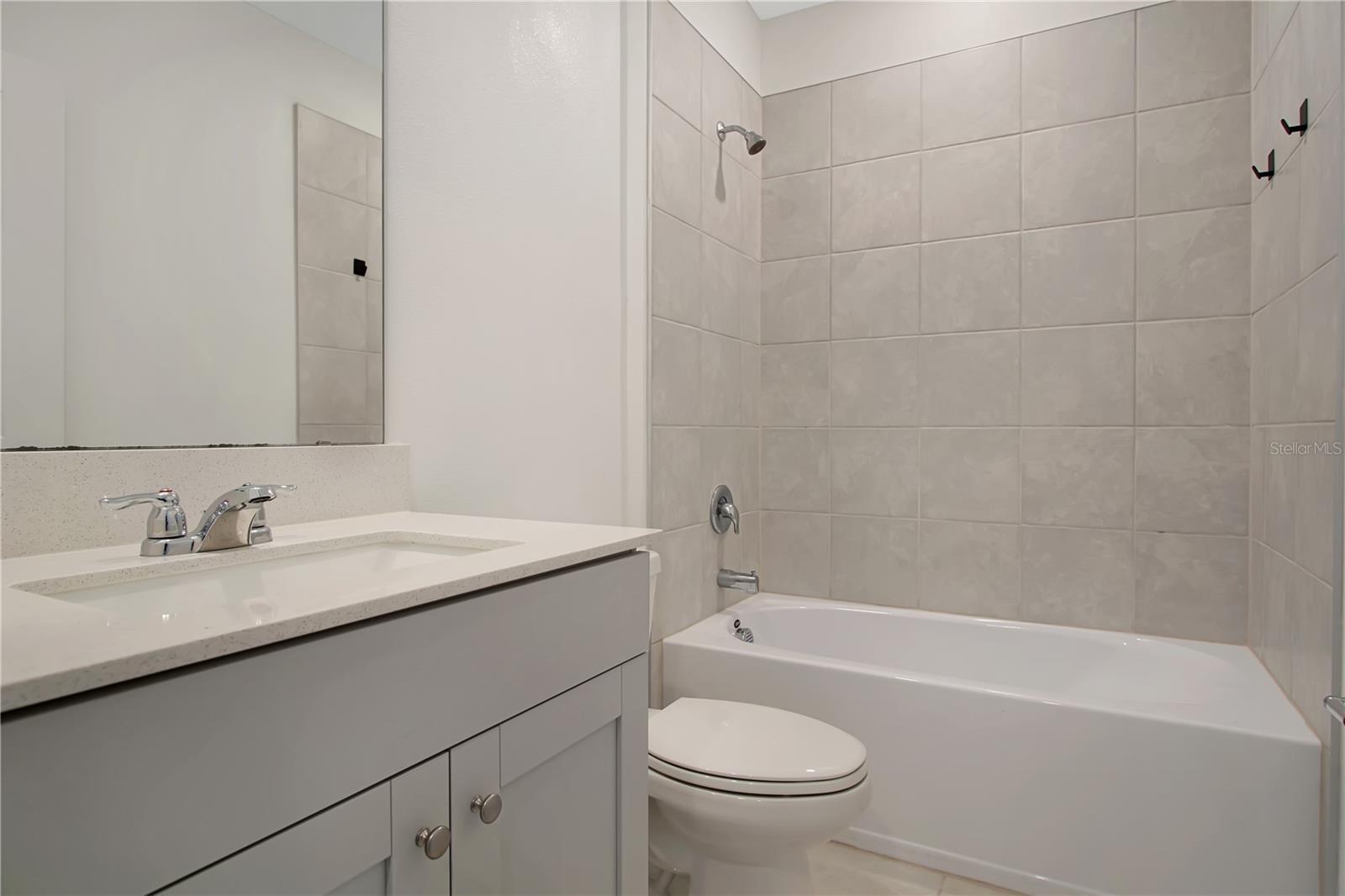 LAWSON DUNES SUB - Residential Lease