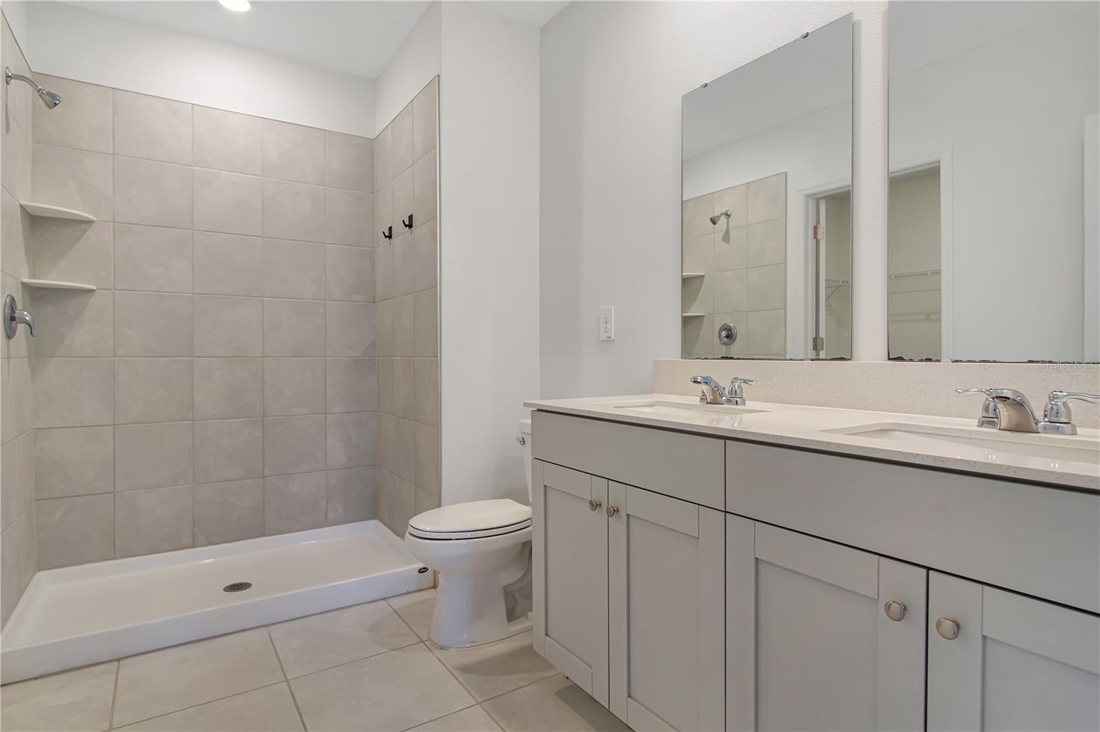 LAWSON DUNES SUB - Residential Lease