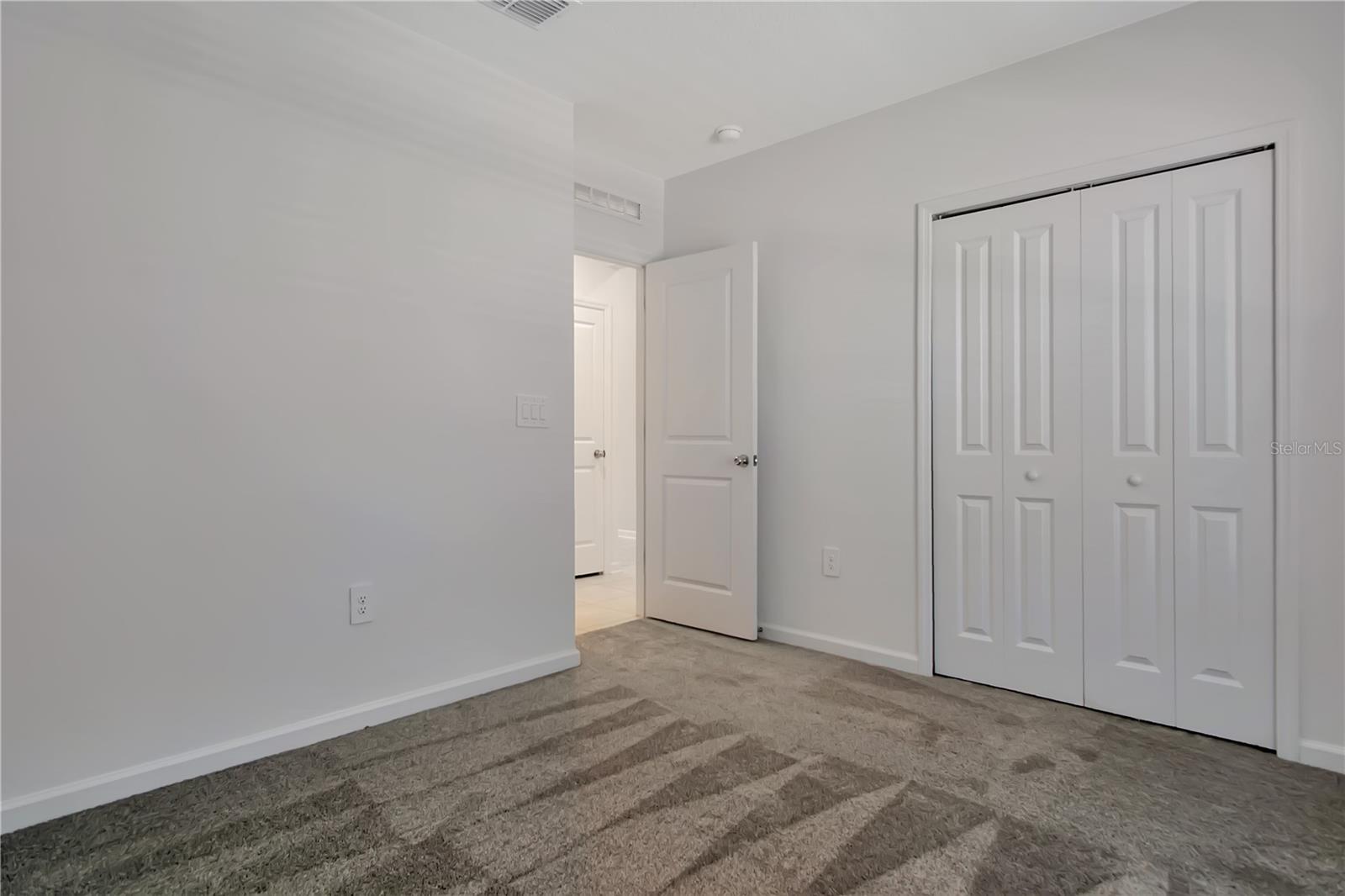 LAWSON DUNES SUB - Residential Lease