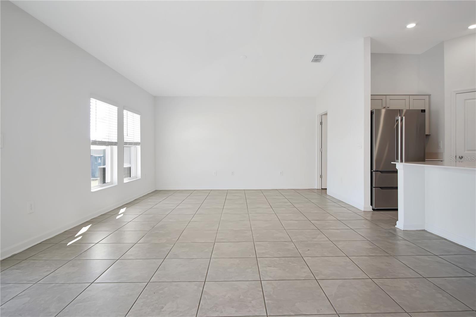 LAWSON DUNES SUB - Residential Lease