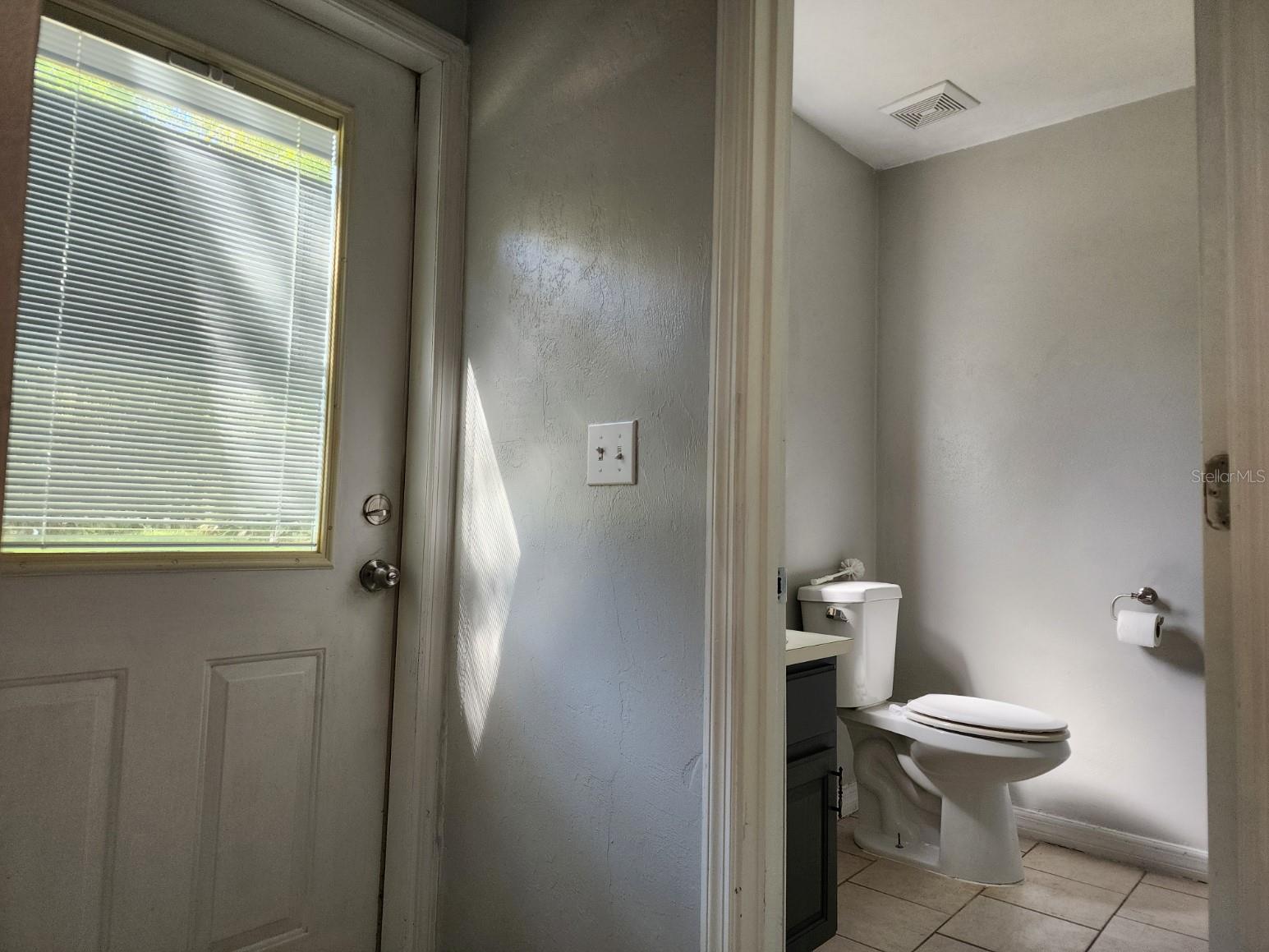COUNTRYSIDE FOREST UNIT IV - Residential Lease