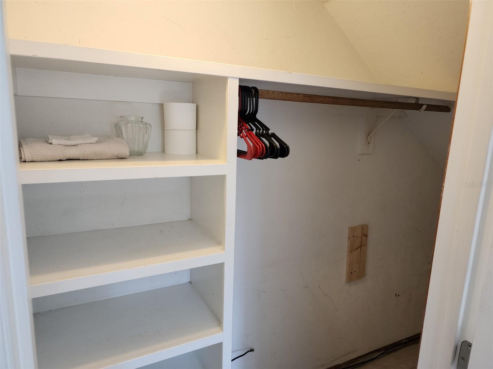 COUNTRYSIDE FOREST UNIT IV - Residential Lease