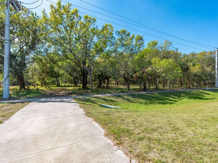 Location, location, location! 9.8 acres on University between Tuttle and Shade. 677 feet of frontage. Great location for commercial business, office building, etc. Presently zoned Residential Estate. Future use front 4.8 acres light office with back 5 acres future use is low-density residential. Rezoning may be possible to fit your needs.