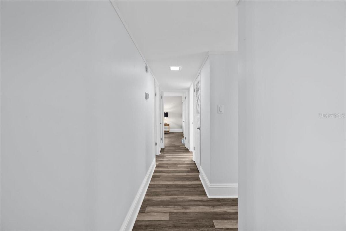 PINNACLE APTS A CONDO - Residential