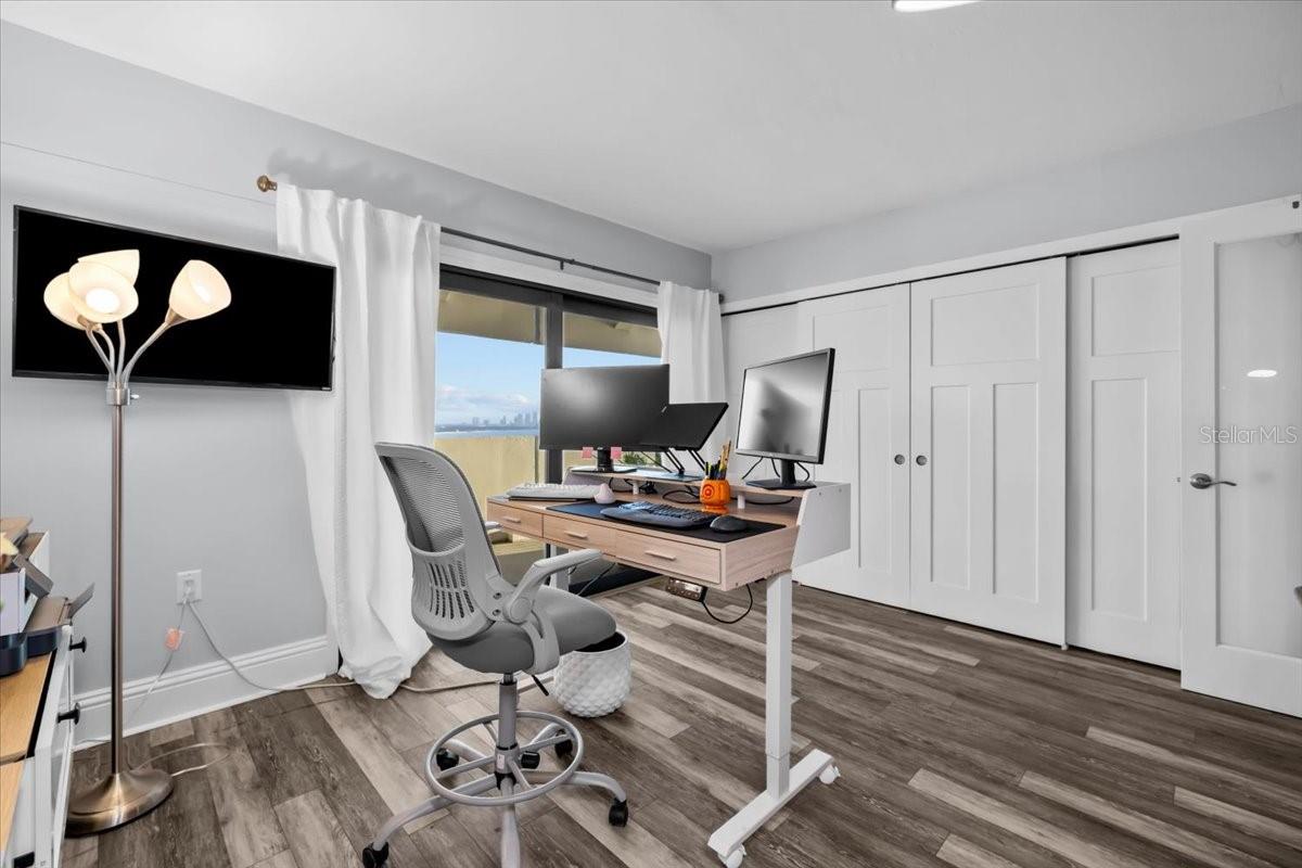 PINNACLE APTS A CONDO - Residential