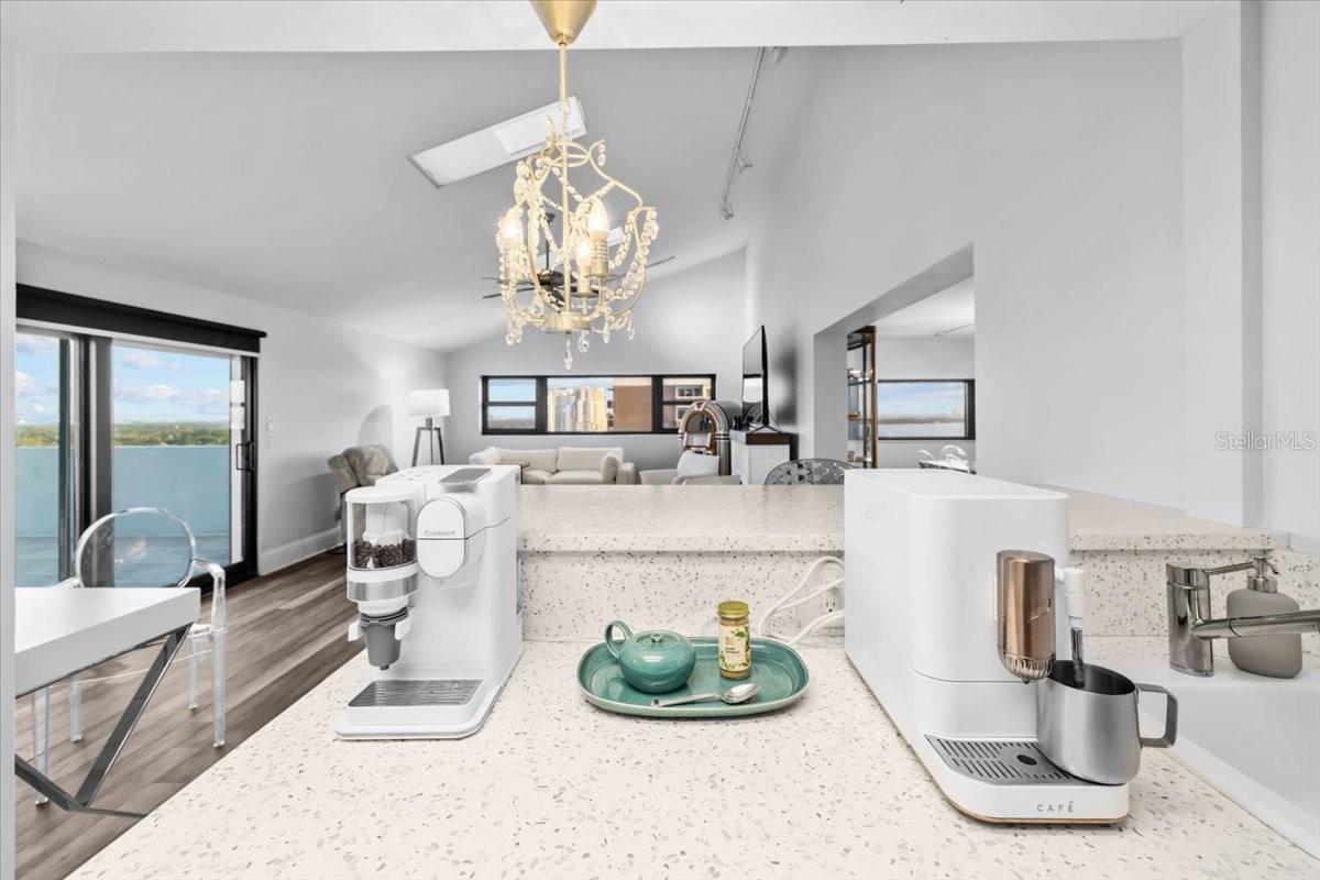 PINNACLE APTS A CONDO - Residential