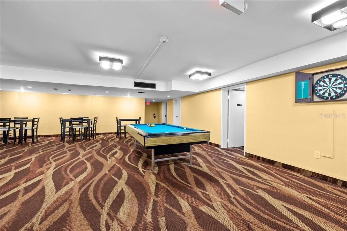 PINNACLE APTS A CONDO - Residential