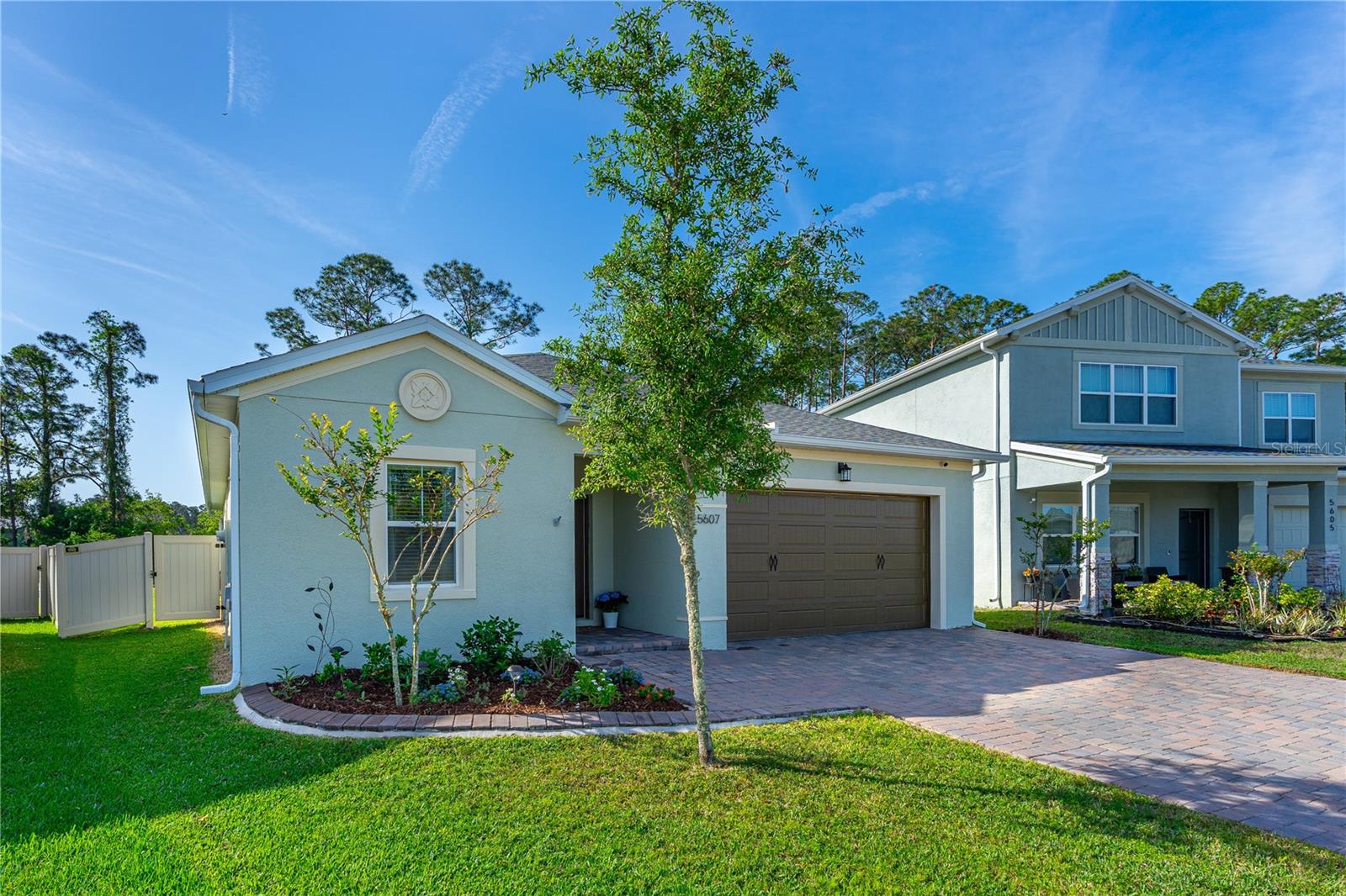 5607 ESTERO LOOP