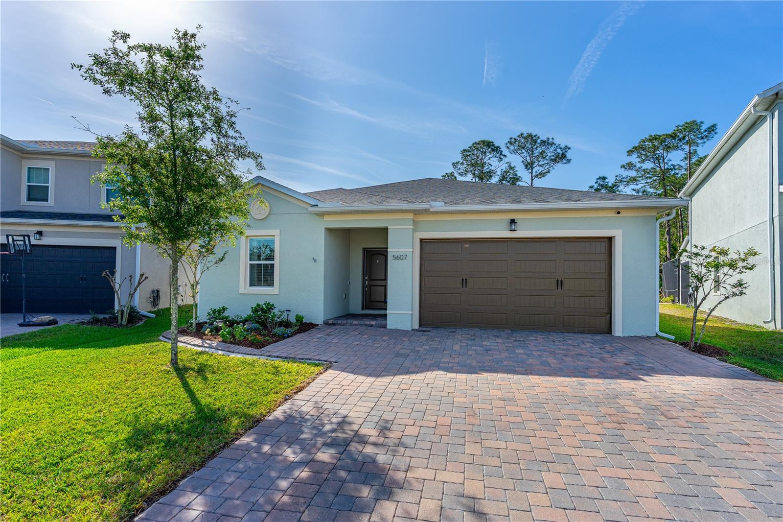 5607 ESTERO LOOP