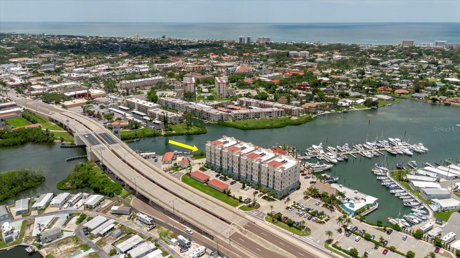 501 TAMIAMI TRAIL N 201