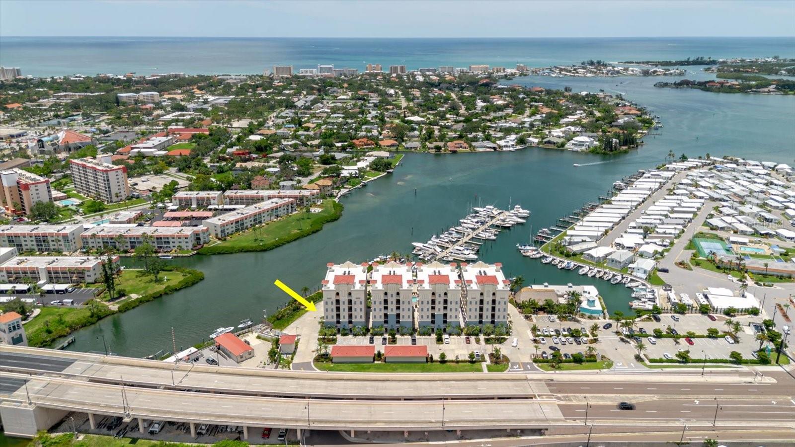 501 TAMIAMI TRAIL N 201