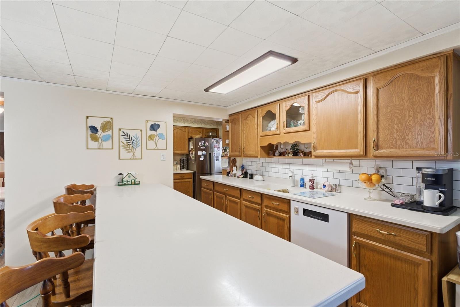 LAKESIDE TERRACE - Residential