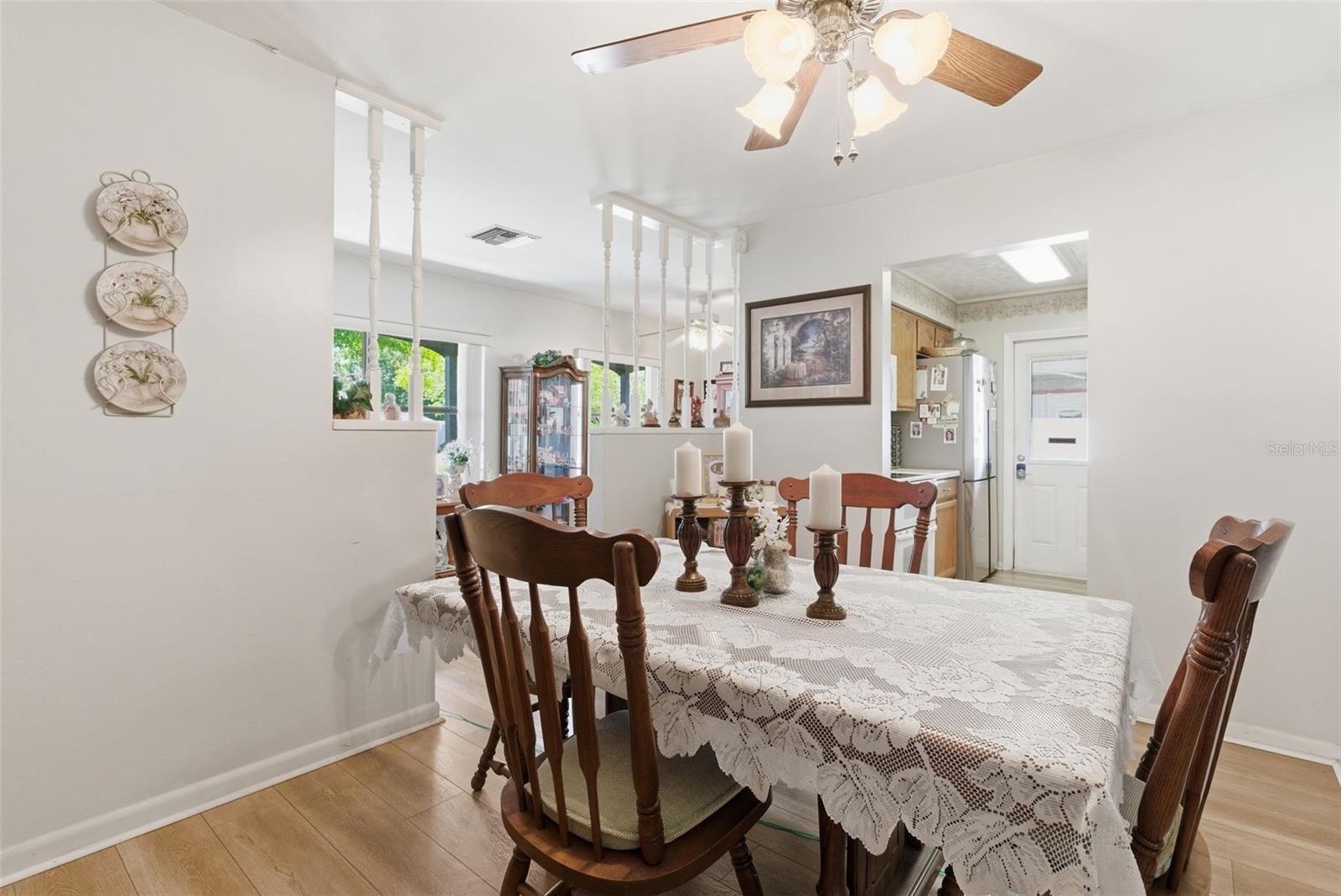 LAKESIDE TERRACE - Residential