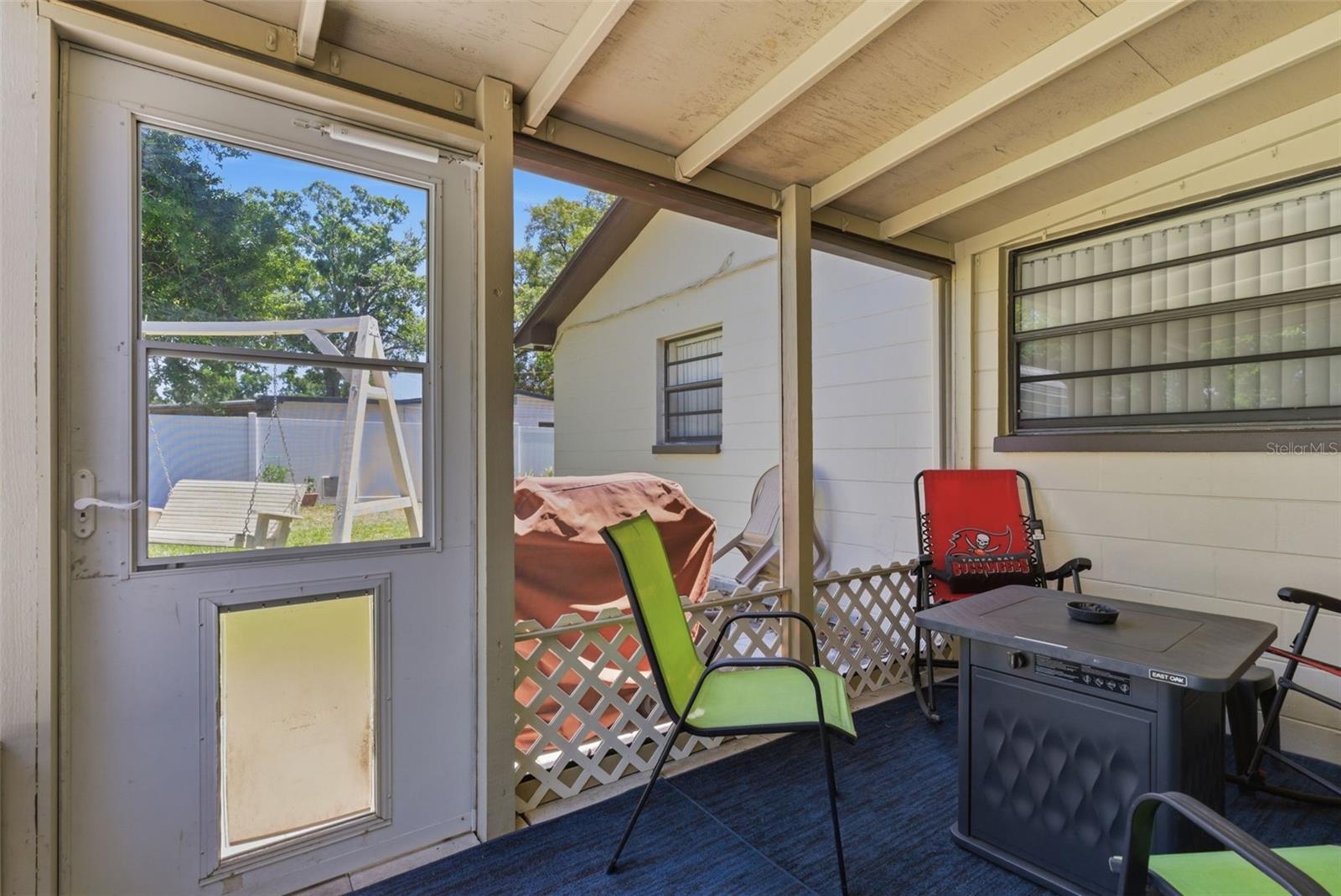 LAKESIDE TERRACE - Residential