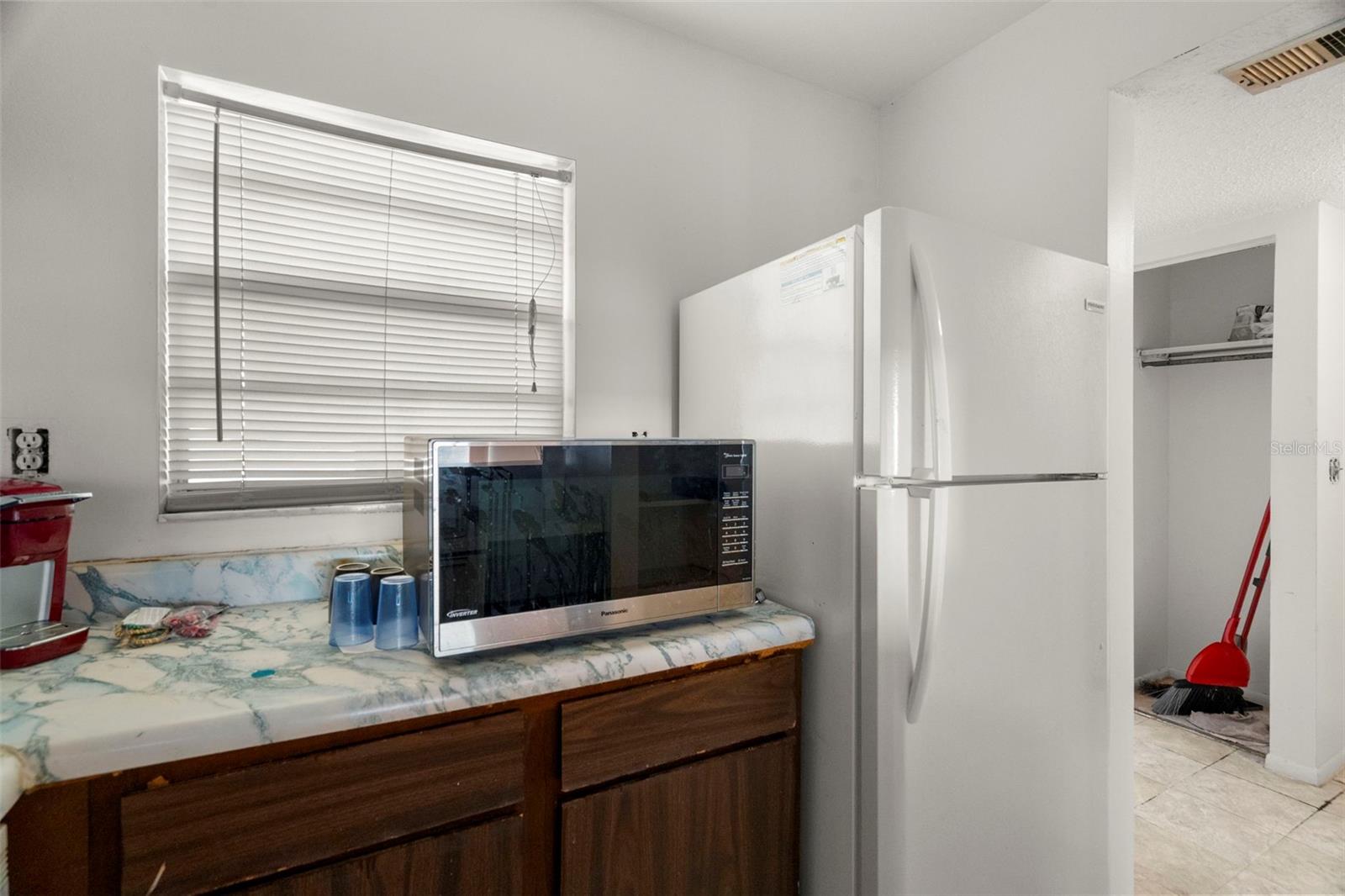 2625 STATE ROAD 590 1933