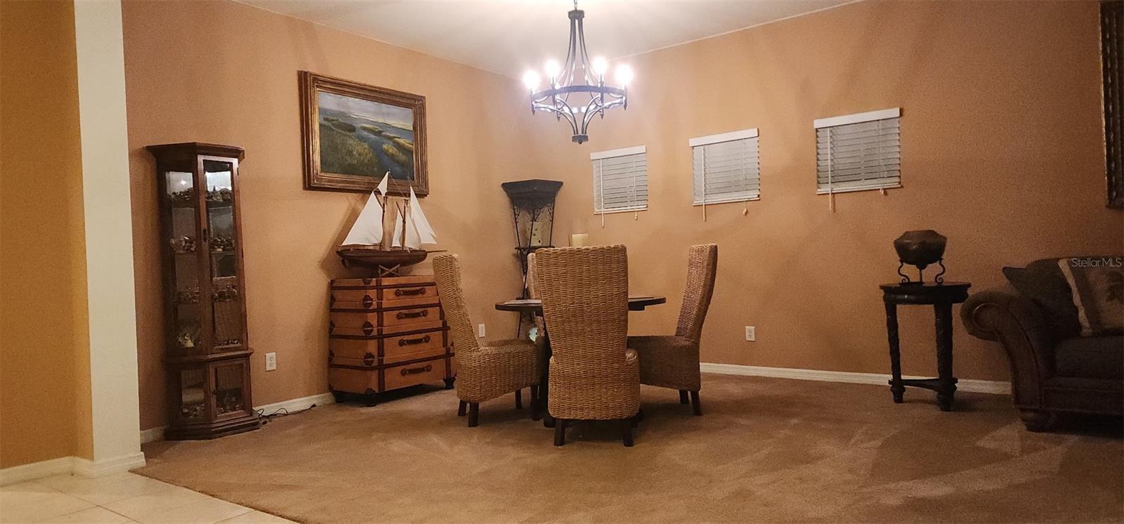 1829 MIRA LAGO CIRCLE