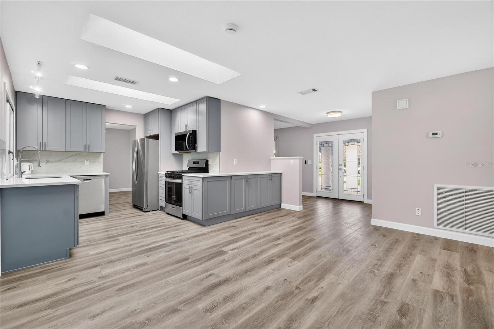 SHORE ACRES DENVER ST REP BAYOU GRANDE SEC - Residential Lease