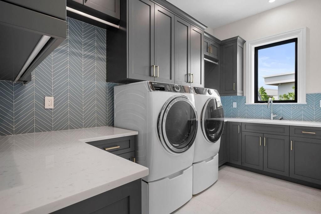 SAN REMO ESTATES - Residential