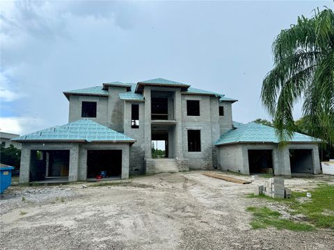 A home in SARASOTA