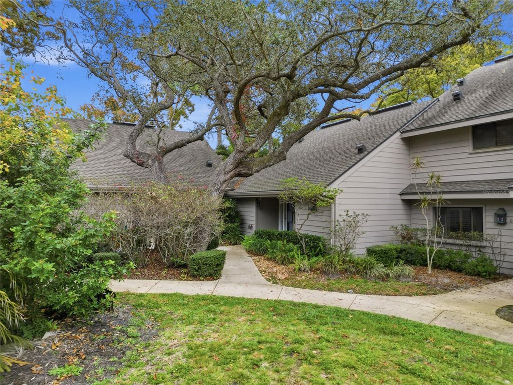 Photo of 602 Old Mill Pond Road, Palm Harbor, FL 34683 (MLS # TB8464192)